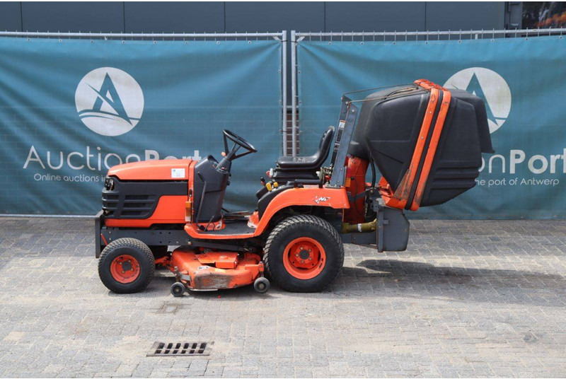 Kubota BX2200D - Cortador de grama: foto 2 Kubota BX2200D - Cortador de grama: foto 2