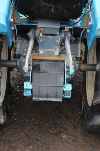Trator Kumiai MT1601: foto 19