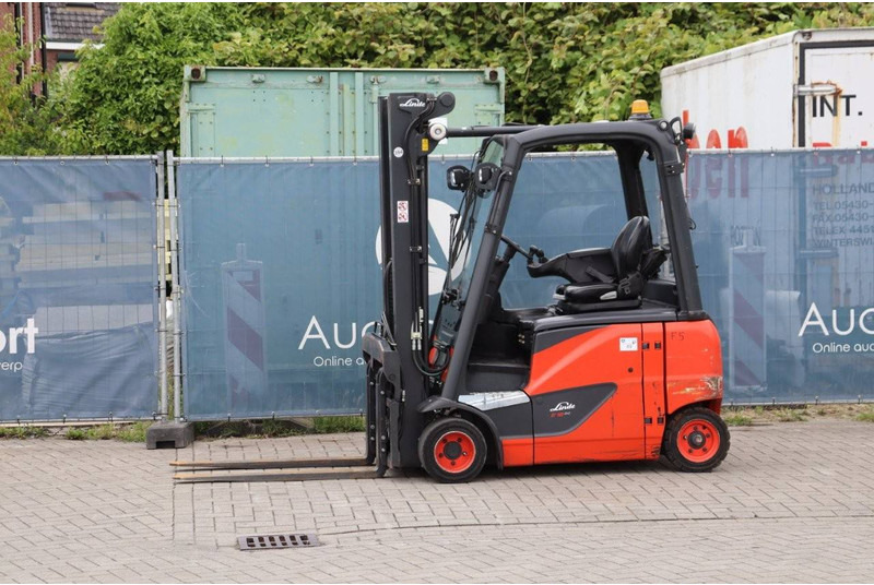 Linde E18 EVO - Empilhadeira elétrica: foto 1 Linde E18 EVO - Empilhadeira elétrica: foto 1