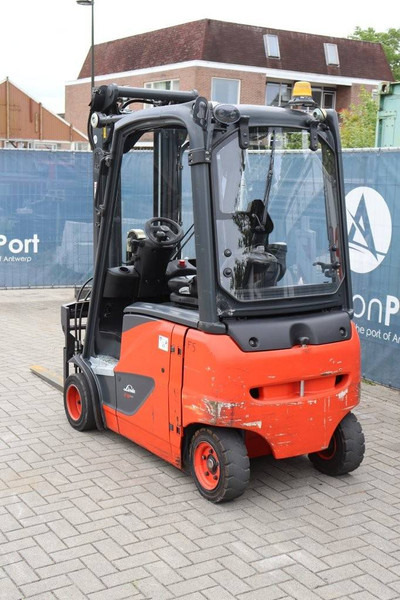 Linde E18 EVO - Empilhadeira elétrica: foto 4 Linde E18 EVO - Empilhadeira elétrica: foto 4
