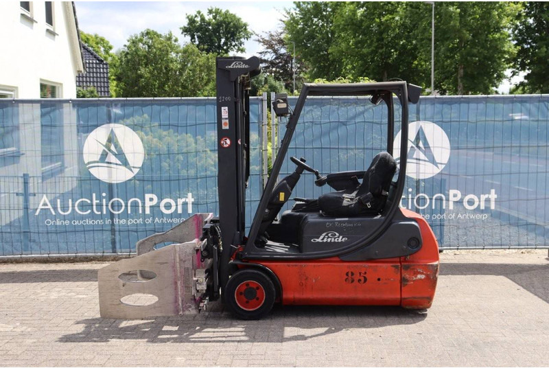 Linde E18C-02 - Empilhadeira elétrica: foto 2 Linde E18C-02 - Empilhadeira elétrica: foto 2