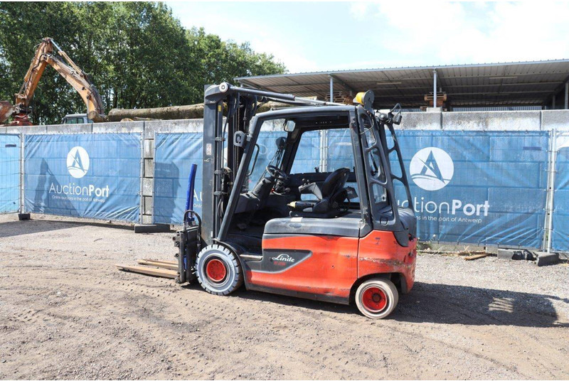 Linde E25L-01 - Empilhadeira elétrica: foto 3 Linde E25L-01 - Empilhadeira elétrica: foto 3