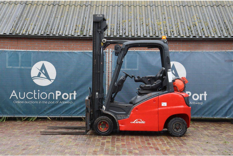Linde H20T-01 - Empilhadeira a gás: foto 2 Linde H20T-01 - Empilhadeira a gás: foto 2