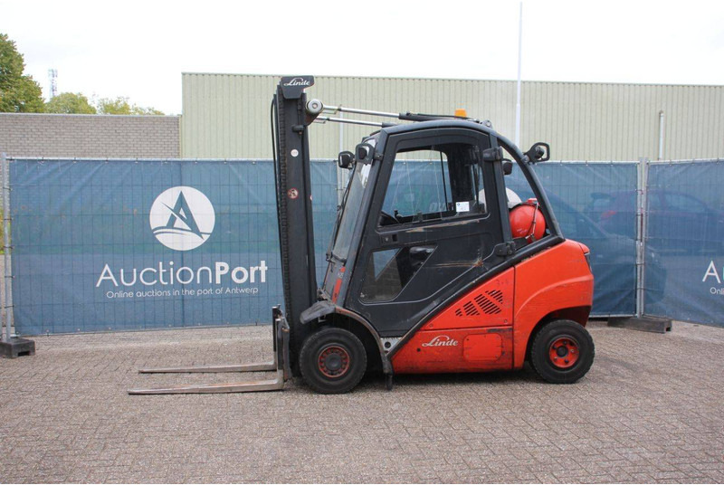 Linde H25T-01 - Empilhadeira a gás: foto 1 Linde H25T-01 - Empilhadeira a gás: foto 1