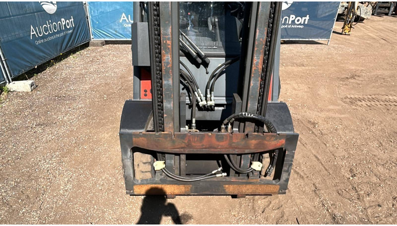 Linde H30CNG-02 - Empilhadeira: foto 4 Linde H30CNG-02 - Empilhadeira: foto 4