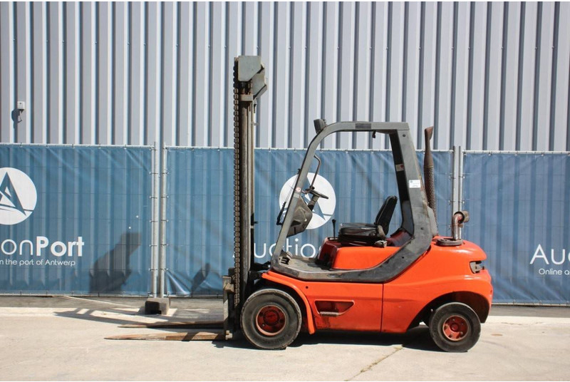 Linde H30D-02 - Empilhadeira a diesel: foto 2 Linde H30D-02 - Empilhadeira a diesel: foto 2