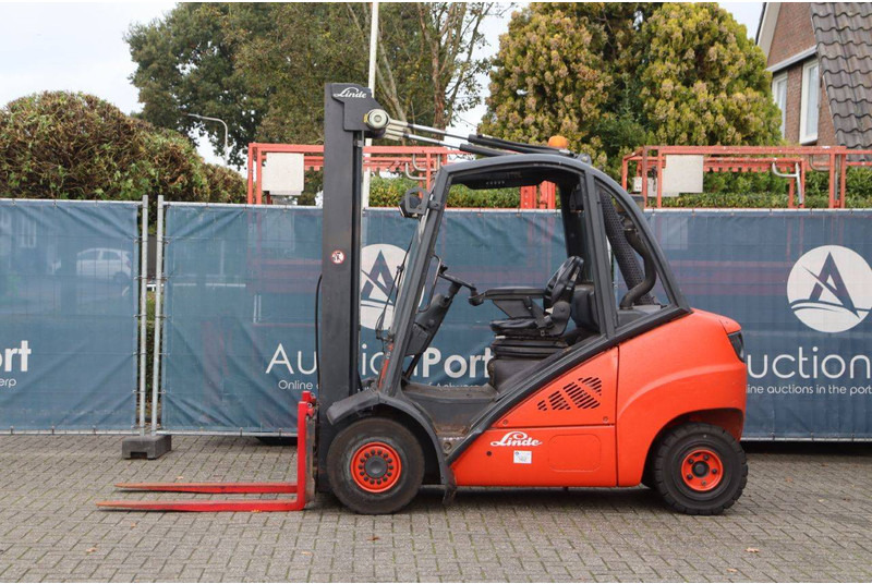 Linde H35D-01 - Empilhadeira a diesel: foto 2 Linde H35D-01 - Empilhadeira a diesel: foto 2