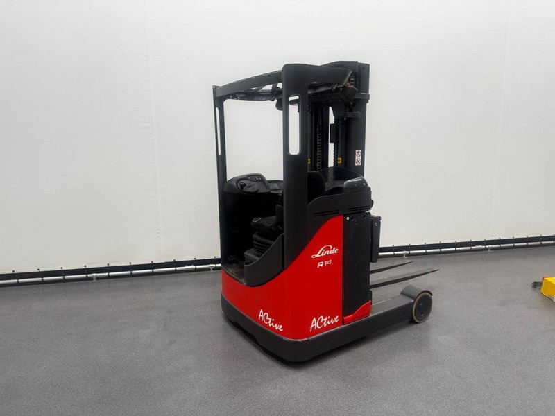 Linde R14 - Empilhador retráctil: foto 1 Linde R14 - Empilhador retráctil: foto 1