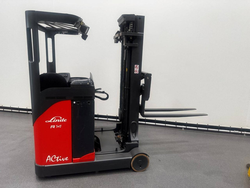 Linde R14 - Empilhador retráctil: foto 5 Linde R14 - Empilhador retráctil: foto 5