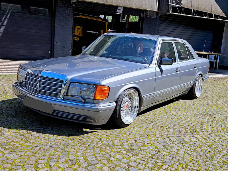 Mercedes-Benz 300-serie 300 SE Lowrider - Sedan: foto 2 Mercedes-Benz 300-serie 300 SE Lowrider - Sedan: foto 2