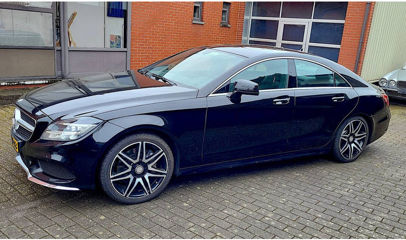 Mercedes-Benz CLS-Klasse 350 BlueTec AMG-Line - Sedan: foto 1 Mercedes-Benz CLS-Klasse 350 BlueTec AMG-Line - Sedan: foto 1