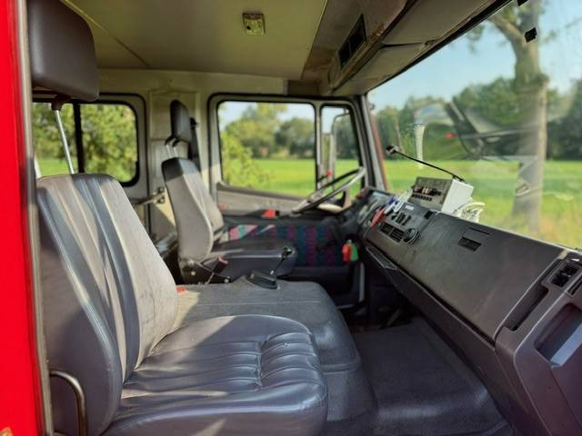 Mercedes-Benz E817R - Carro de bombeiro: foto 5 Mercedes-Benz E817R - Carro de bombeiro: foto 5