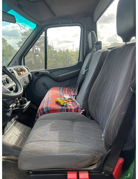 Mercedes-Benz Sprinter (I - update) CDI - Carrinha basculante: foto 5 Mercedes-Benz Sprinter (I - update) CDI - Carrinha basculante: foto 5