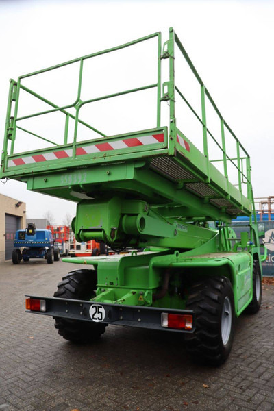 Merlo MPR 15 - Caminhão com plataforma aérea: foto 5 Merlo MPR 15 - Caminhão com plataforma aérea: foto 5