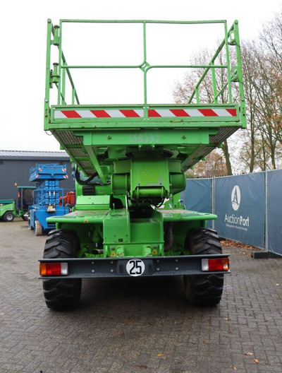 Merlo MPR 15 - Caminhão com plataforma aérea: foto 4 Merlo MPR 15 - Caminhão com plataforma aérea: foto 4