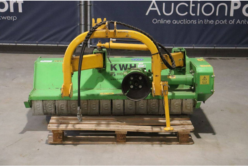 New Holland FRUTTO-07 140 - Cortador de grama: foto 2 New Holland FRUTTO-07 140 - Cortador de grama: foto 2