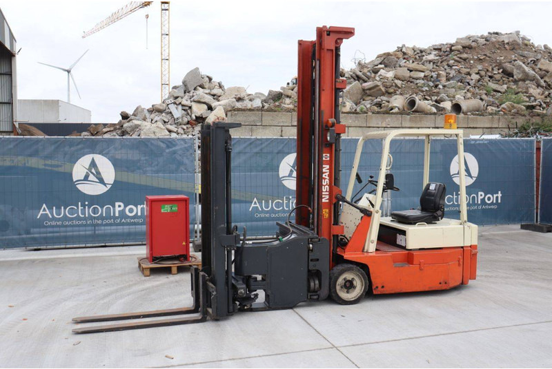 Nissan  - Empilhadeira elétrica: foto 1 Nissan  - Empilhadeira elétrica: foto 1