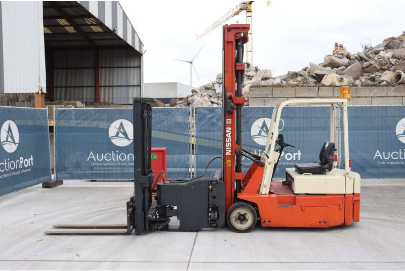 Nissan  - Empilhadeira elétrica: foto 2 Nissan  - Empilhadeira elétrica: foto 2