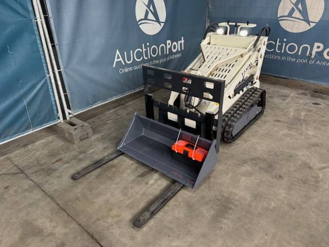 Nuoman T330XL - Pá carregadoras de rastos: foto 4 Nuoman T330XL - Pá carregadoras de rastos: foto 4