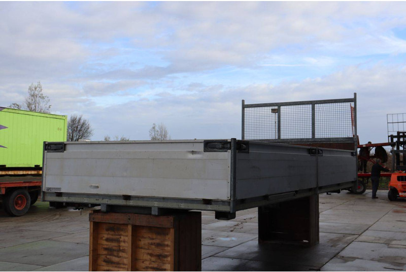 Onbekend - Reboque plataforma/ Caixa aberta: foto 5 Onbekend - Reboque plataforma/ Caixa aberta: foto 5