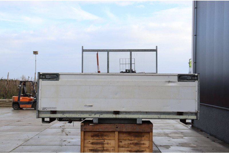 Onbekend - Reboque plataforma/ Caixa aberta: foto 4 Onbekend - Reboque plataforma/ Caixa aberta: foto 4