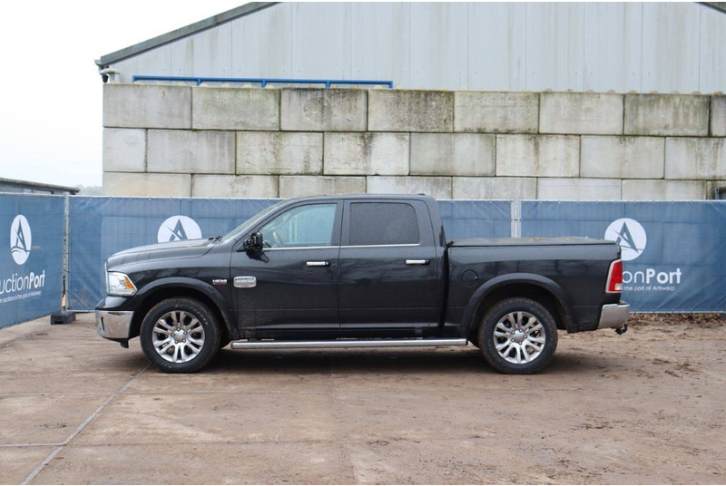 RAM 1500 Laramie Longhorn Edition - Automóvel: foto 2 RAM 1500 Laramie Longhorn Edition - Automóvel: foto 2