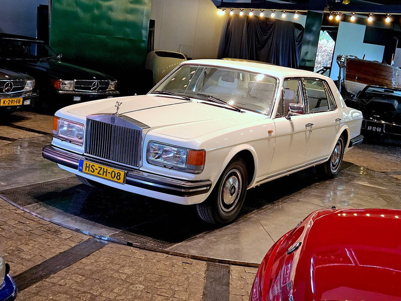Rolls-Royce SILVER - Sedan: foto 1 Rolls-Royce SILVER - Sedan: foto 1