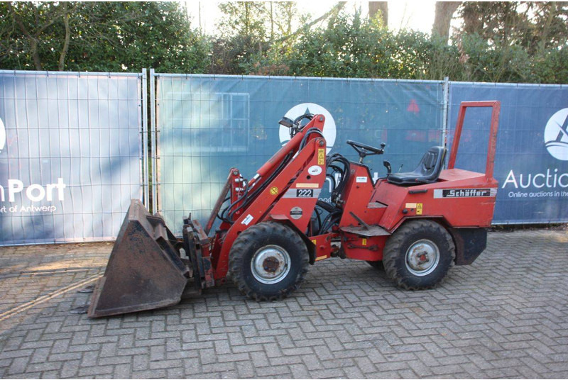 Schäffer 222S - Pá carregadora de rodas: foto 1 Schäffer 222S - Pá carregadora de rodas: foto 1