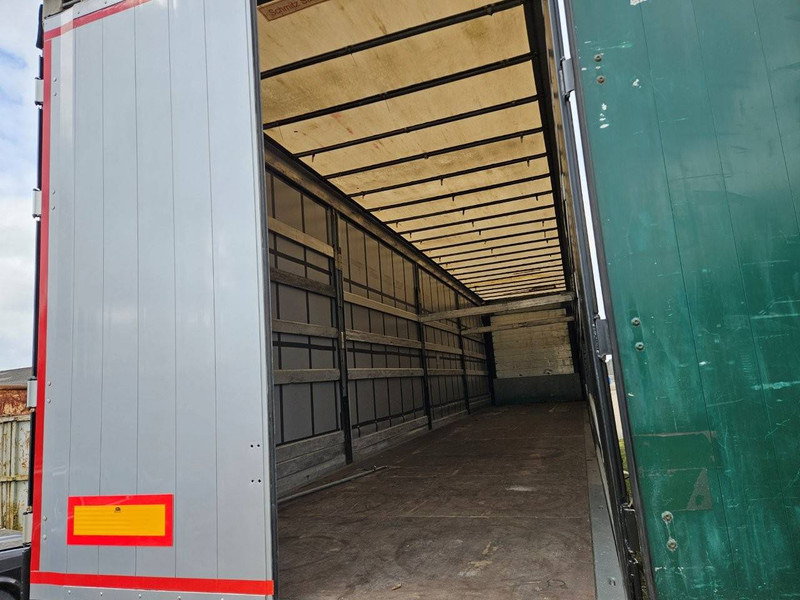 Schmitz Cargobull S01 - Semi-reboque de lona: foto 5 Schmitz Cargobull S01 - Semi-reboque de lona: foto 5