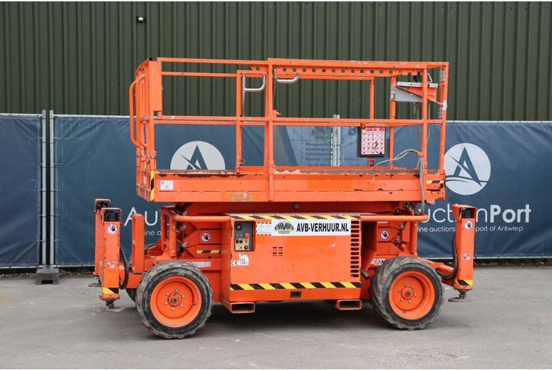 Skyjack SJ 6826RT - Plataforma de Tijera/ Plataforma de tesoura: foto 1 Skyjack SJ 6826RT - Plataforma de Tijera/ Plataforma de tesoura: foto 1