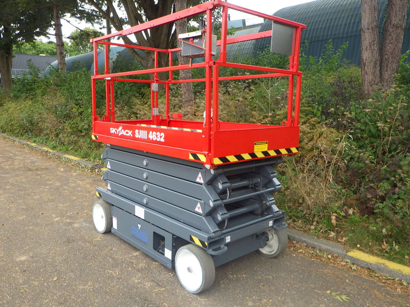 Skyjack SJ4632 - Plataforma de Tijera/ Plataforma de tesoura: foto 2 Skyjack SJ4632 - Plataforma de Tijera/ Plataforma de tesoura: foto 2