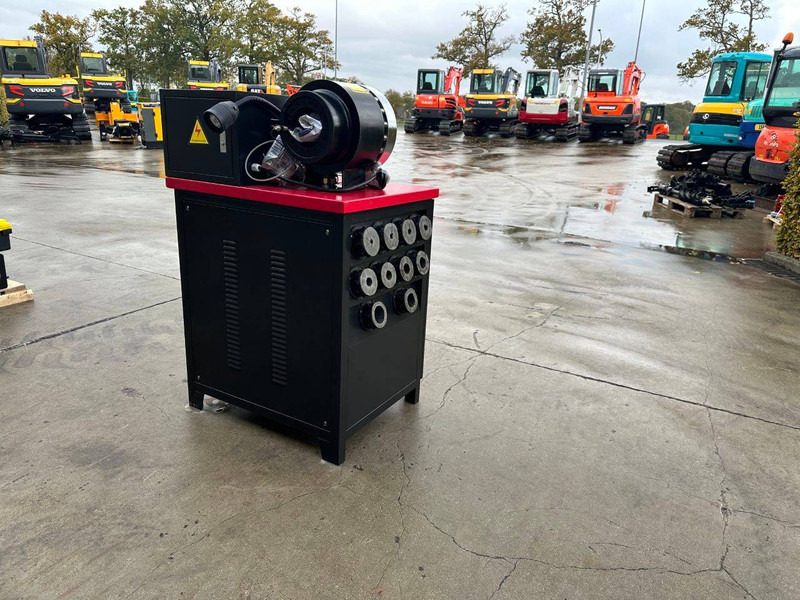 Stahlwerk SW-51 - Bateria automotiva: foto 3 Stahlwerk SW-51 - Bateria automotiva: foto 3