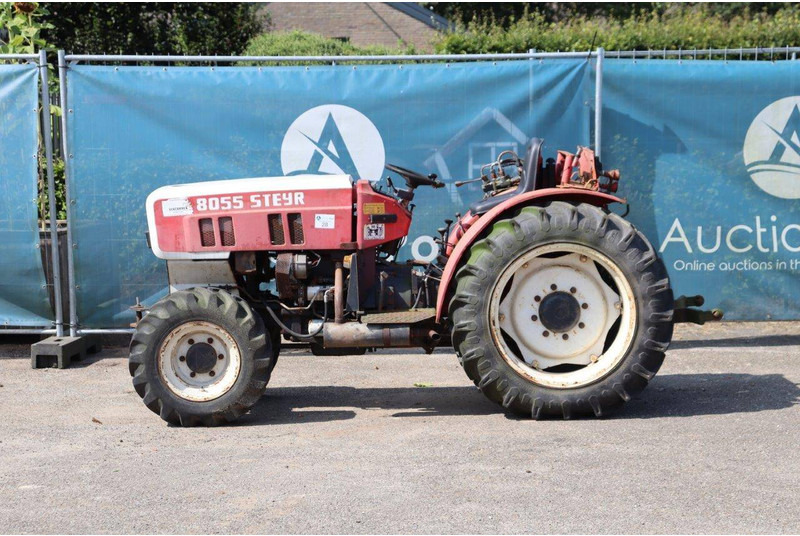 Steyr 8055 - Trator: foto 2 Steyr 8055 - Trator: foto 2