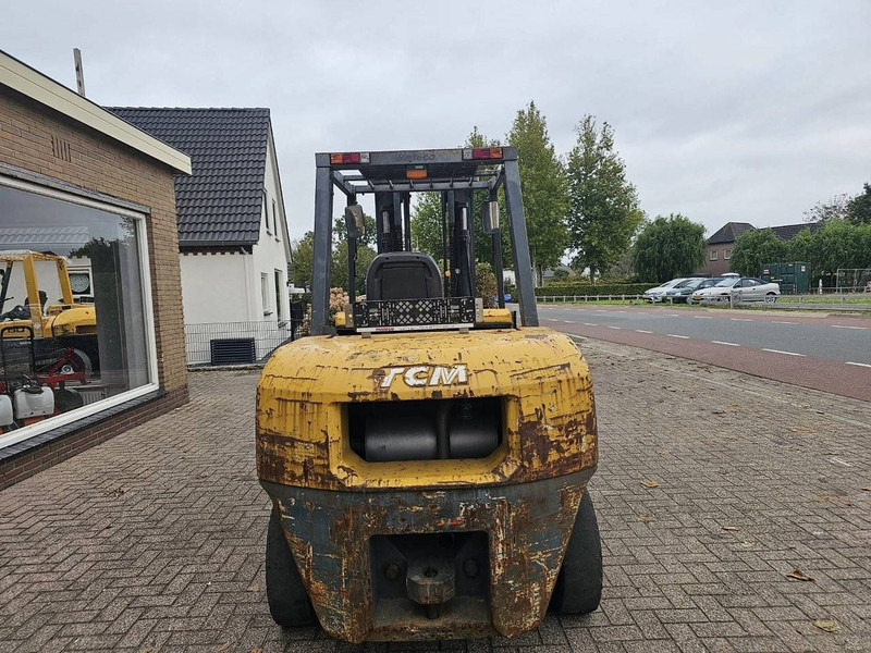 TCM FD50T2 - Empilhadeira a diesel: foto 3 TCM FD50T2 - Empilhadeira a diesel: foto 3