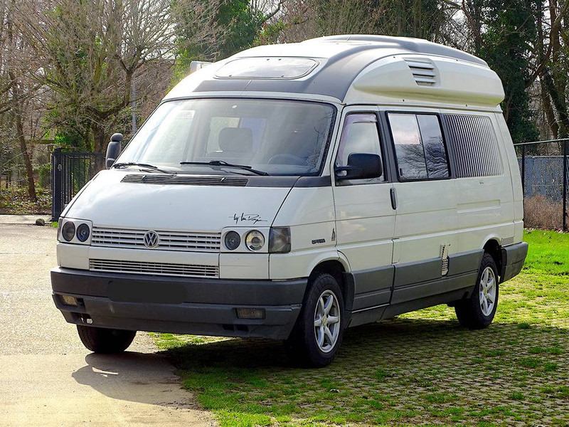 Volkswagen Transporter (T4) 'Dehler' Optima 5.4 (2.4L Diesel) - Campervan: foto 5 Volkswagen Transporter (T4) 'Dehler' Optima 5.4 (2.4L Diesel) - Campervan: foto 5