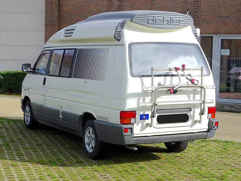 Volkswagen Transporter (T4) 'Dehler' Optima 5.4 (2.4L Diesel) - Campervan: foto 2 Volkswagen Transporter (T4) 'Dehler' Optima 5.4 (2.4L Diesel) - Campervan: foto 2