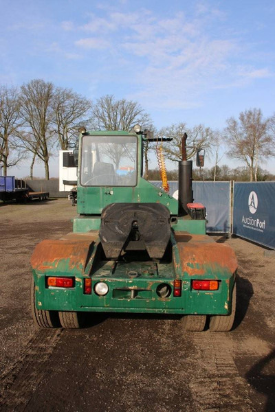 Volvo - Tractor de terminal: foto 4 Volvo - Tractor de terminal: foto 4