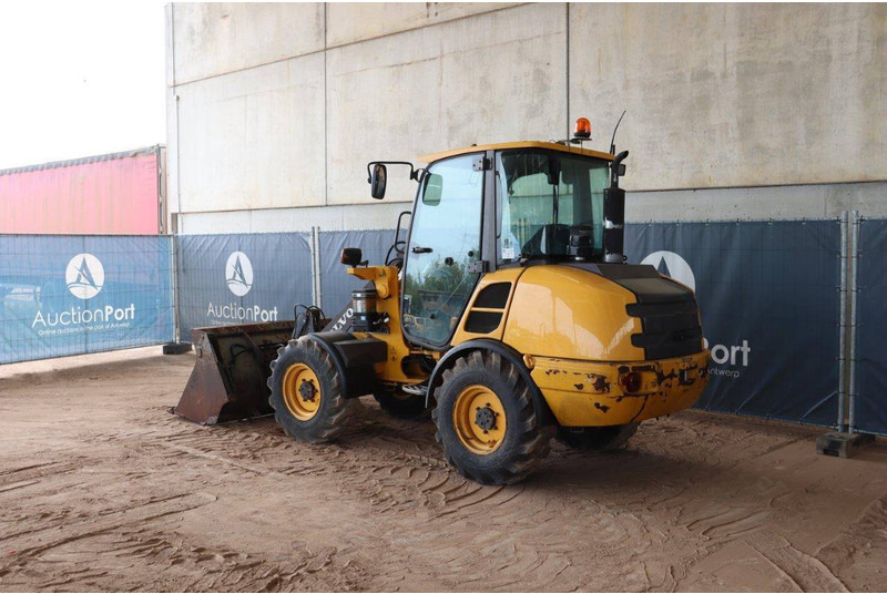 Volvo L25F-P - Pá carregadora de rodas: foto 3 Volvo L25F-P - Pá carregadora de rodas: foto 3