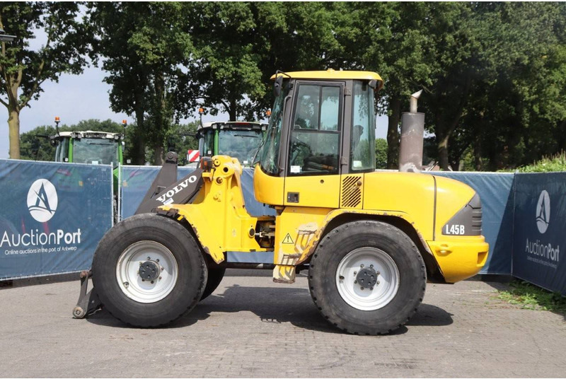 Volvo L45B-TP - Pá carregadora de rodas: foto 2 Volvo L45B-TP - Pá carregadora de rodas: foto 2