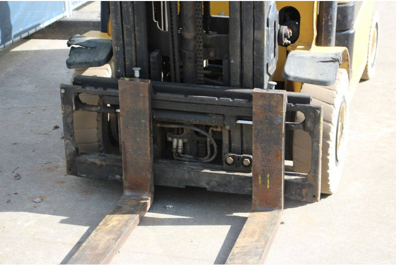 Empilhadeira a diesel Yale GDP25LX: foto 10