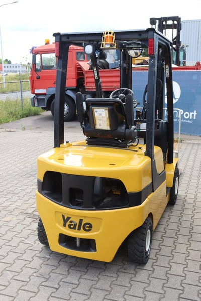 Yale GDP25LX E2200 - Empilhadeira a diesel: foto 5 Yale GDP25LX E2200 - Empilhadeira a diesel: foto 5