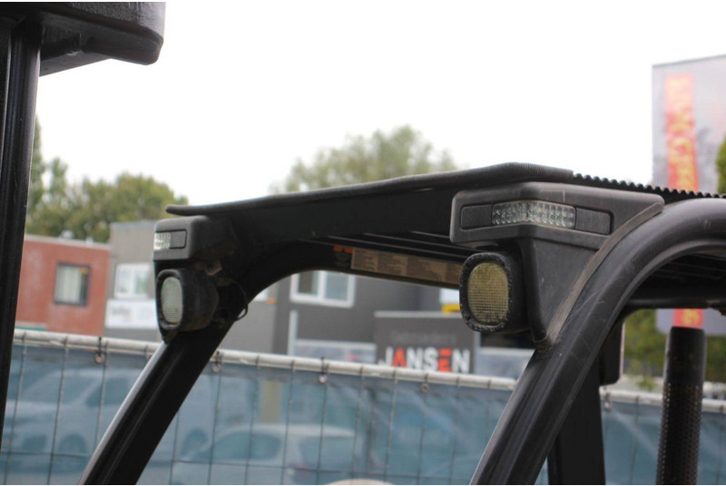 Empilhadeira a diesel Yale GDP30VX E2345: foto 13 Empilhadeira a diesel Yale GDP30VX E2345: foto 13