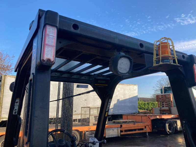 Yale GDP35VX - Empilhadeira a diesel: foto 5 Yale GDP35VX - Empilhadeira a diesel: foto 5