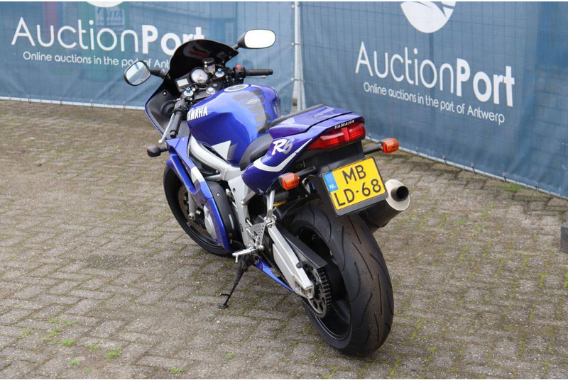 Yamaha YZF-R6 - Motocicleta: foto 4 Yamaha YZF-R6 - Motocicleta: foto 4