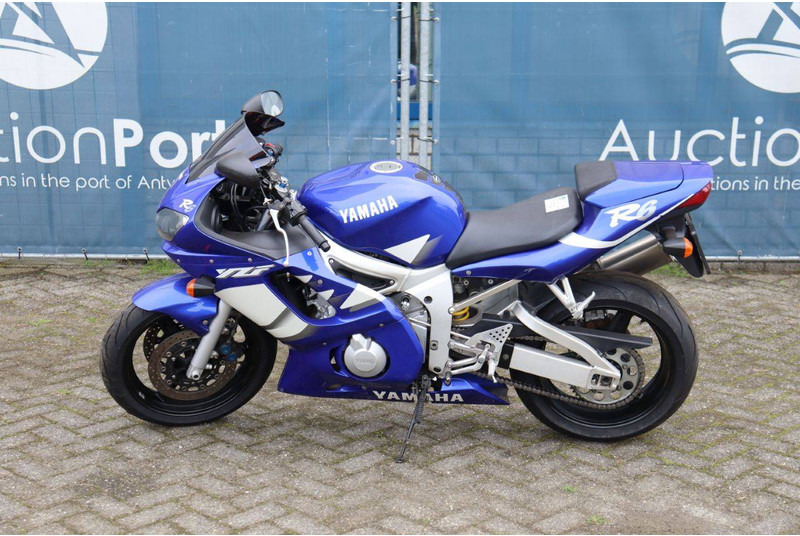 Yamaha YZF-R6 - Motocicleta: foto 2 Yamaha YZF-R6 - Motocicleta: foto 2