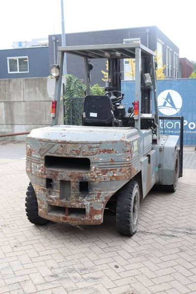 Empilhadeira a diesel Yang FD-45IIP: foto 6
