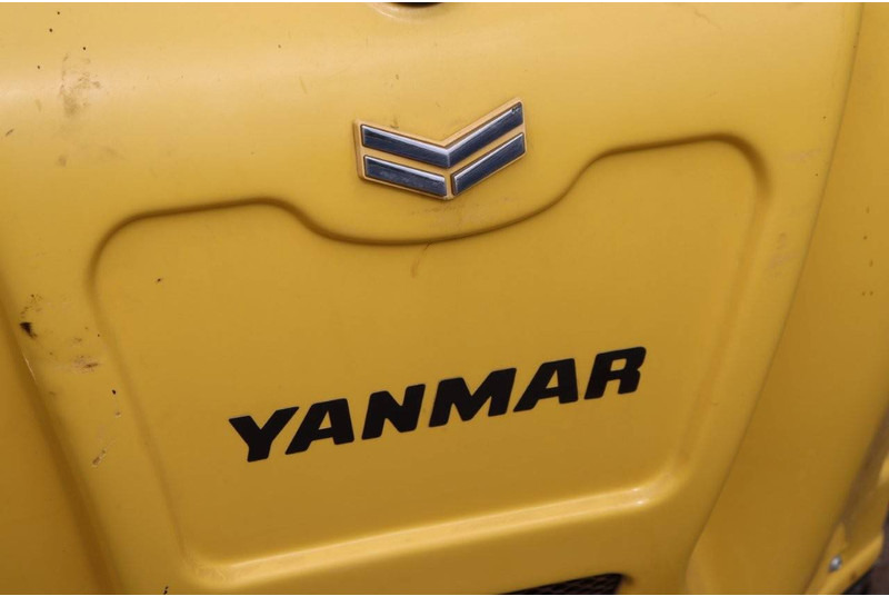 Tombador Yanmar C08: foto 17