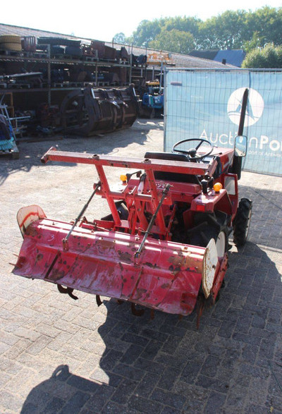 Yanmar F14D - Trator: foto 5 Yanmar F14D - Trator: foto 5
