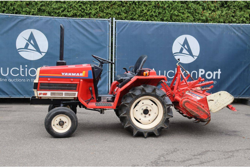 Yanmar F15 - Trator: foto 1 Yanmar F15 - Trator: foto 1