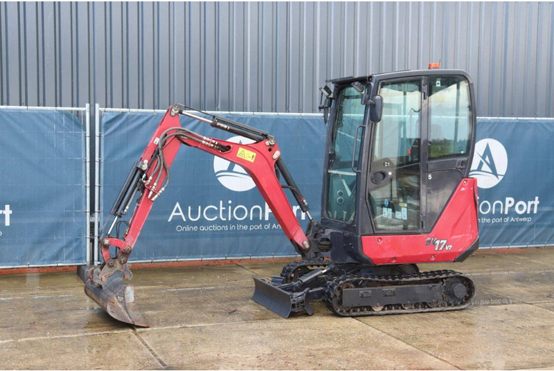 Yanmar SV17VT - Mini escavadeira: foto 1 Yanmar SV17VT - Mini escavadeira: foto 1